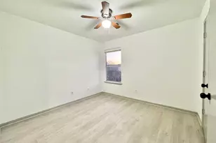 15609 Martineau St, Houston, TX 77032 - Photo 27