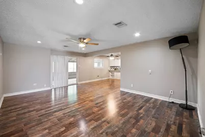 4302 Marchant Road, Houston, TX 77047 - Photo 3