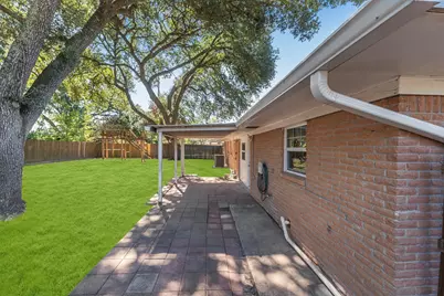 1529 Pin Oak Drive, Huntsville, TX 77340 - Photo 35