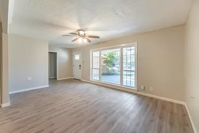 1529 Pin Oak Drive, Huntsville, TX 77340 - Photo 9