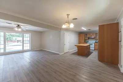 1529 Pin Oak Drive, Huntsville, TX 77340 - Photo 13