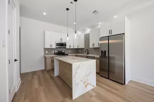 7920 Boy St, Houston, TX 77051 - Photo 9
