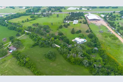 305 Affleck Road, Brenham, TX 77833 - Photo 5