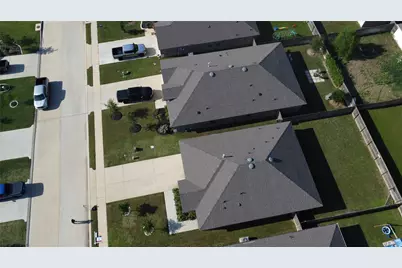 2419 Divot Lane, Navasota, TX 77868 - Photo 17