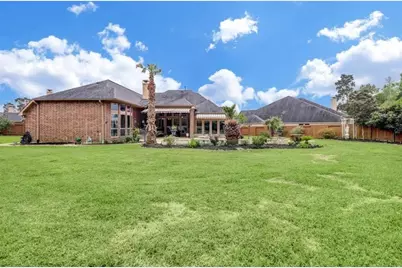 13407 Graham Springs Court, Houston, TX 77044 - Photo 31
