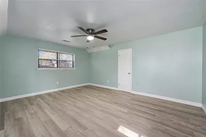 2107 N Fisher Court, Pasadena, TX 77502 - Photo 37