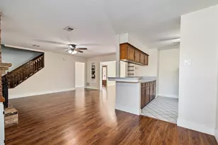 2107 N Fisher Ct, Pasadena, TX 77502 - Photo 21