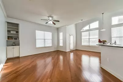 1010 Rosine St Street #49, Houston, TX 77019 - Photo 5