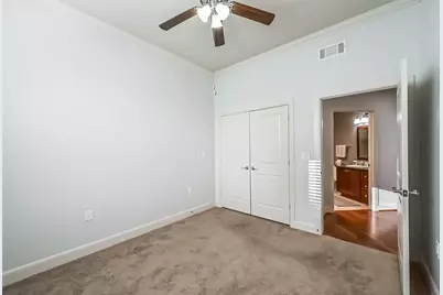 1010 Rosine St Street #49, Houston, TX 77019 - Photo 17