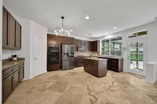 7 Churchdale Pl, The Woodlands, TX 77382 - Photo 13