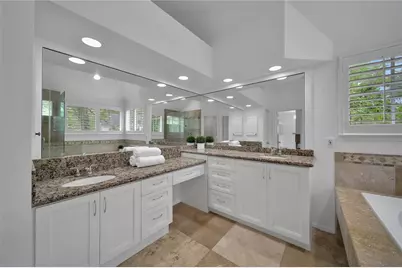 7 Churchdale Place, The Woodlands, TX 77382 - Photo 27
