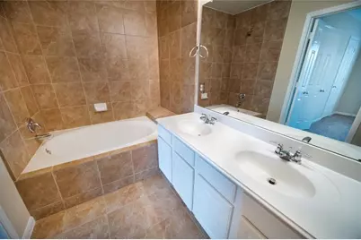 18725 Cypress Loch Drive, Spring, TX 77379 - Photo 9