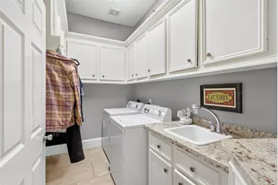 4707 Wild Horse Court, Missouri City, TX 77459 - Photo 17