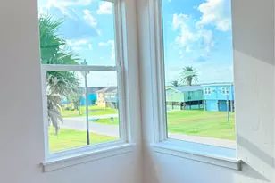 1535 County Rd 201, Sargent, TX 77414 - Photo 19