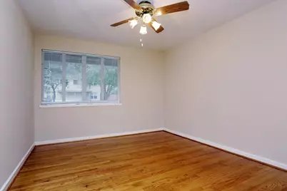 2102 Sheridan Street, Houston, TX 77030 - Photo 11