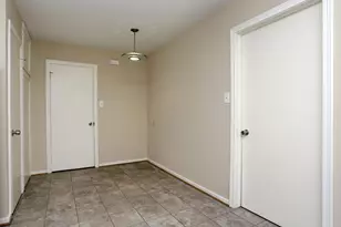2102 Sheridan St, Houston, TX 77030 - Photo 7
