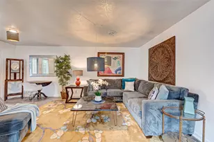 6018 1/2 Berendo St, Houston, TX 77092 - Photo 11