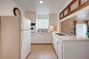 6018 1/2 Berendo St, Houston, TX 77092 - Photo 15