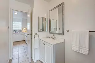 6018 1/2 Berendo St, Houston, TX 77092 - Photo 19