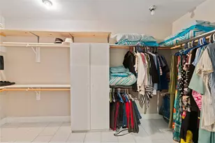 201 Midway Dr, Baytown, TX 77521 - Photo 11