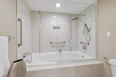 49 Briar Hollow Lane #505, Houston, TX 77027 - Photo 27