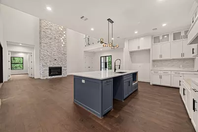 2 Deer Ridge Estates Boulevard, Houston, TX 77339 - Photo 9
