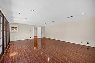 9650 Meadowcroft Dr, Houston, TX 77063 - Photo 21