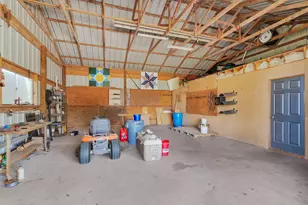 5950 County Rd 331, Plantersville, TX 77363 - Photo 25