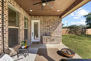 245 W Caldwood Dr, Beaumont, TX 77707 - Photo 45