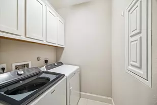 239 W 27th St, Houston, TX 77008 - Photo 23