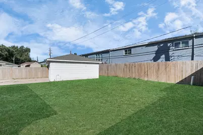 9126 Troulon Drive, Houston, TX 77036 - Photo 9