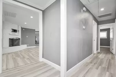 9126 Troulon Drive, Houston, TX 77036 - Photo 23