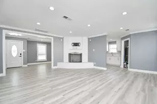 9126 Troulon Dr, Houston, TX 77036 - Photo 15