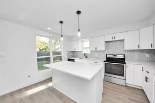 2911 Meadowgrass Ln, Houston, TX 77082 - Photo 13