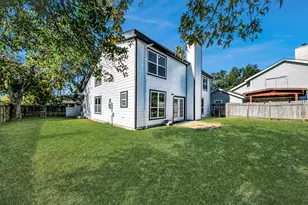 2911 Meadowgrass Ln, Houston, TX 77082 - Photo 37