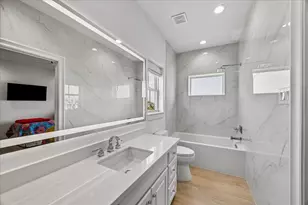 9 Loggerhead, Hitchcock, TX 77563 - Photo 37