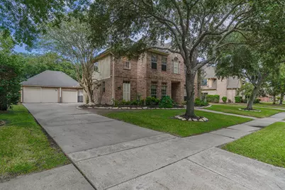3119 Scenic Elm Street, Houston, TX 77059 - Photo 3