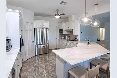 626 Sunset Trail, Angleton, TX 77515 - Photo 17