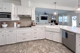 626 Sunset Trail, Angleton, TX 77515 - Photo 19