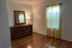 304 Edgewater Dr, Clute, TX 77531 - Photo 19