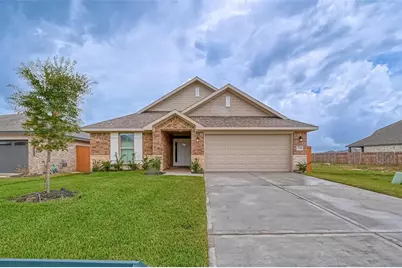 13901 Seneca Lake Drive, Texas City, TX 77568 - Photo 1
