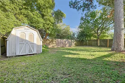 207 Farrer Street, Angleton, TX 77515 - Photo 7