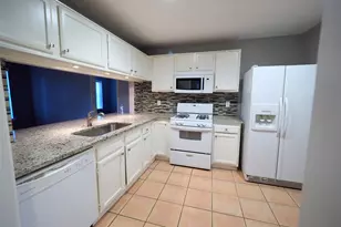 2812 Pickett Dr, League City, TX 77573 - Photo 1