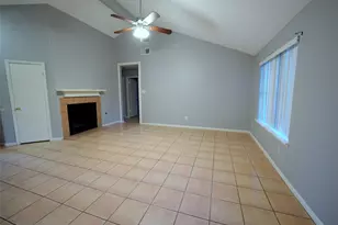 2812 Pickett Dr, League City, TX 77573 - Photo 7