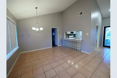 2812 Pickett Drive, League City, TX 77573 - Photo 9