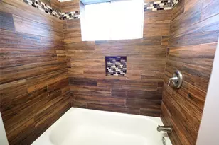 2812 Pickett Dr, League City, TX 77573 - Photo 17