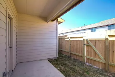 12227 Maura Lane, Houston, TX 77044 - Photo 3