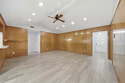 11711 Roos Rd Road, Houston, TX 77072 - Photo 13