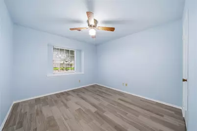 11711 Roos Rd Road, Houston, TX 77072 - Photo 23