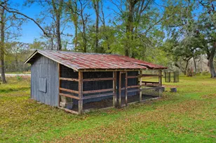 20407 Deer Run Rd, Damon, TX 77430 - Photo 27